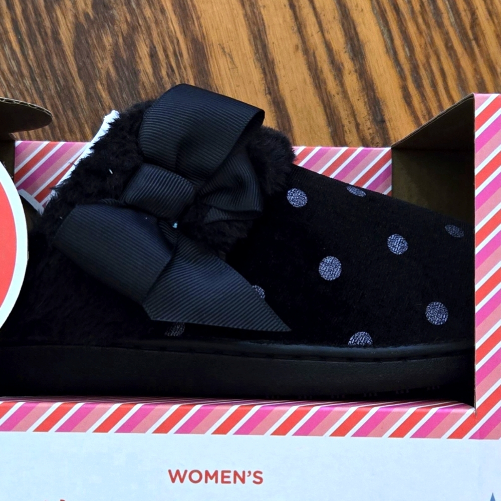 👀50% OFF🖤♨️NWT‼️ Totes Toasties brand Polka Dot Print Memory Foam Slippers - Picture 5 of 7